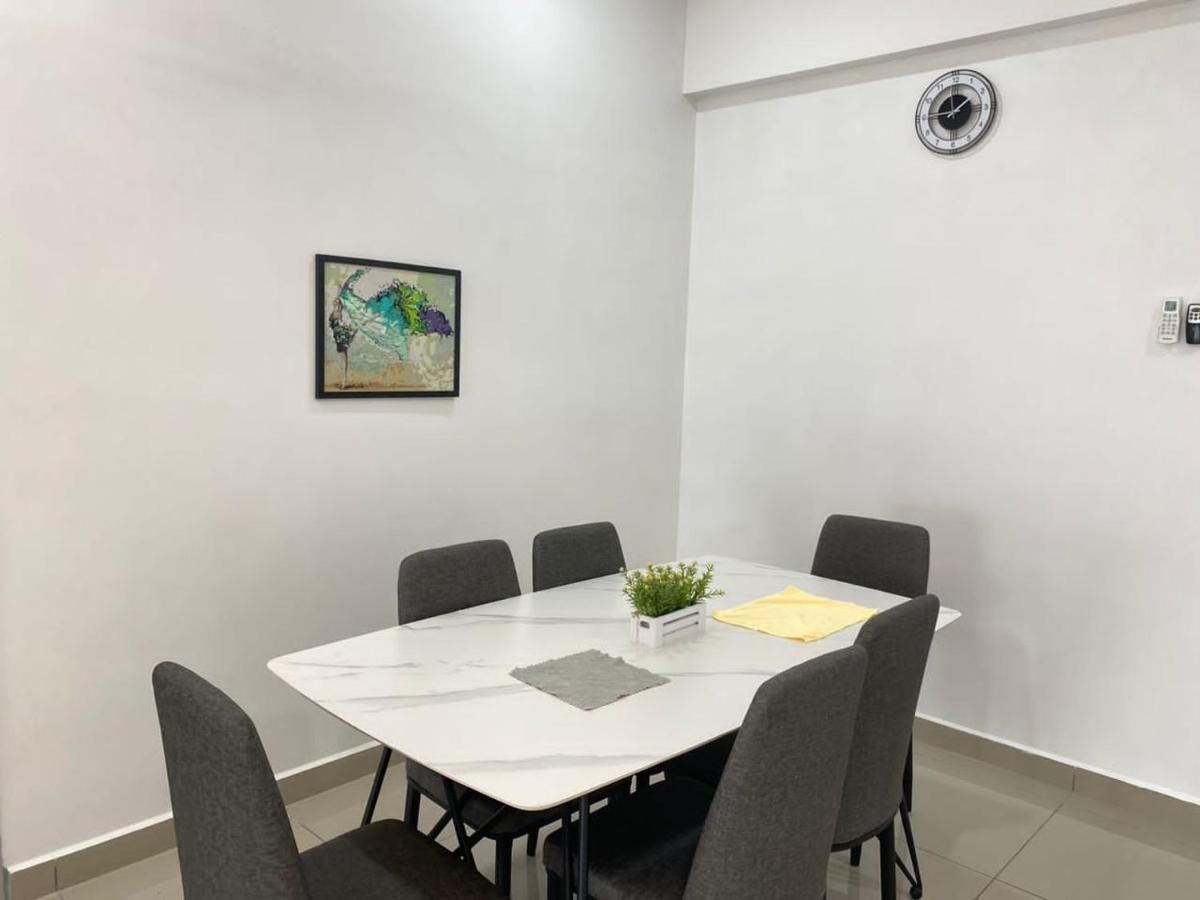 休闲民宿 Leisure Homestay @The Venus Sitiawan Kampong Lumut Kiri 外观 照片